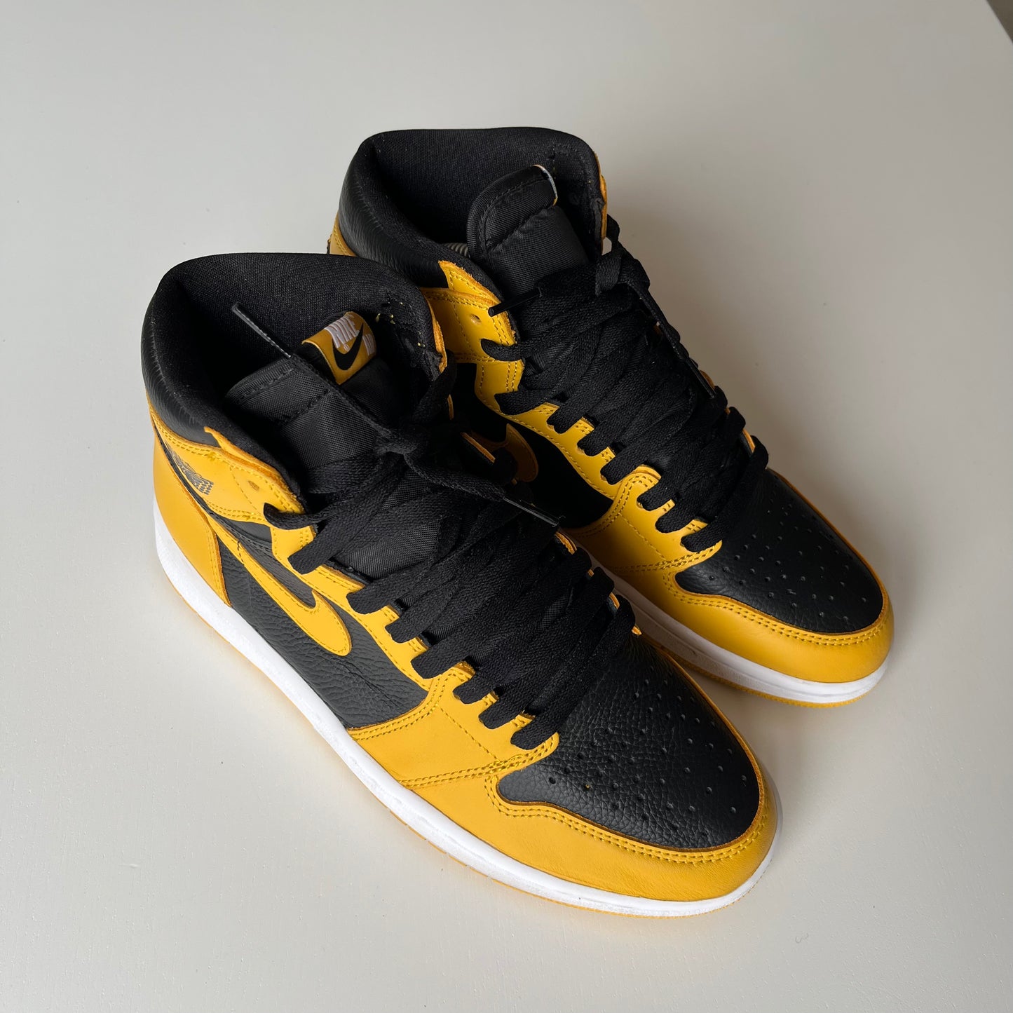 Air Jordan 1 High OG Pollen (taille 42)