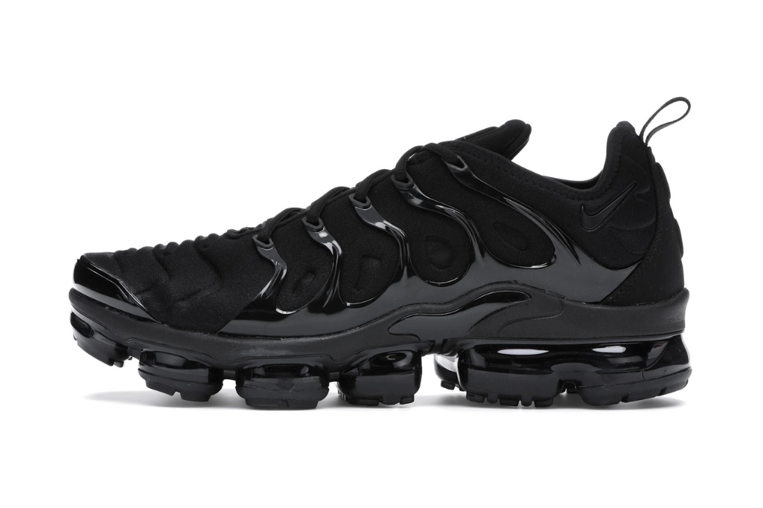 Nike Air VaporMax Plus Triple Black