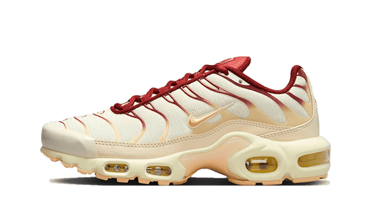 Nike Air Max Plus Sail Team Red