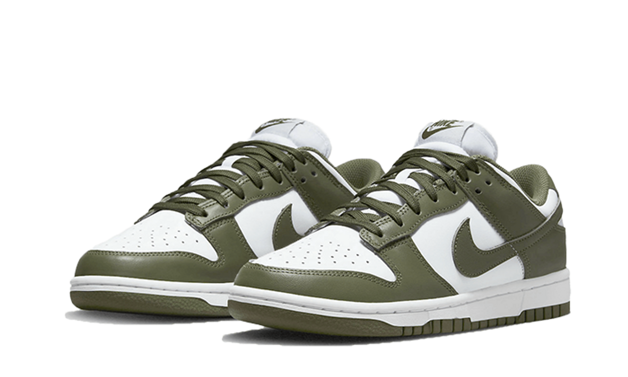 Dunk Low Medium Olive (W)