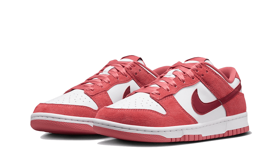 Nike Dunk Low Valentine's Day (2024)