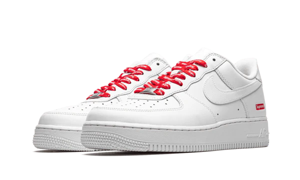 Nike Air Force 1 Low Supreme White
